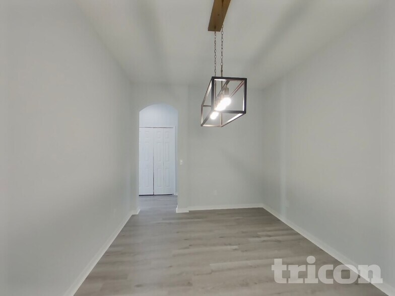 Building Photo - 504 Magnolia Pointe Ct