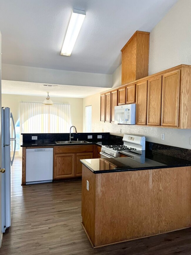 Building Photo - Coming Soon! Charming 3-Bedroom, 2-Bath Ho...