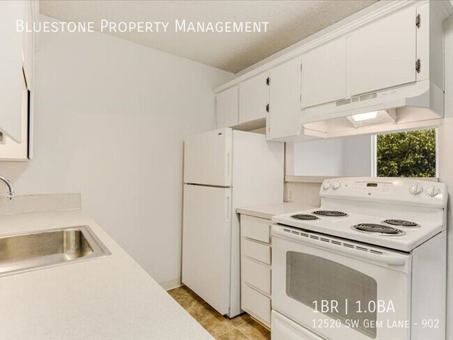 Primary Photo - 12520 SW Gem Ln