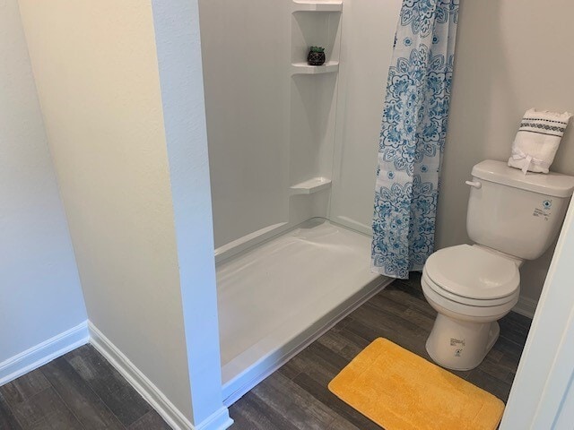 Building Photo - 107 Bering Dr