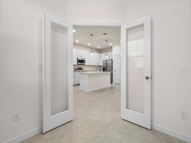 Building Photo - 1440 SILVER LINING Way