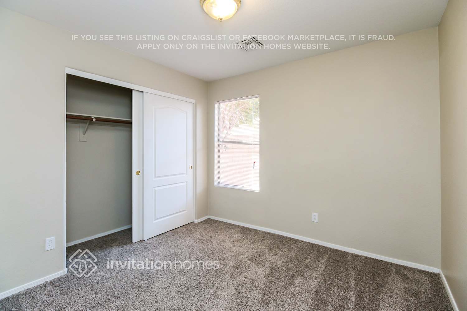 Building Photo - 11105 E Catalina Ave