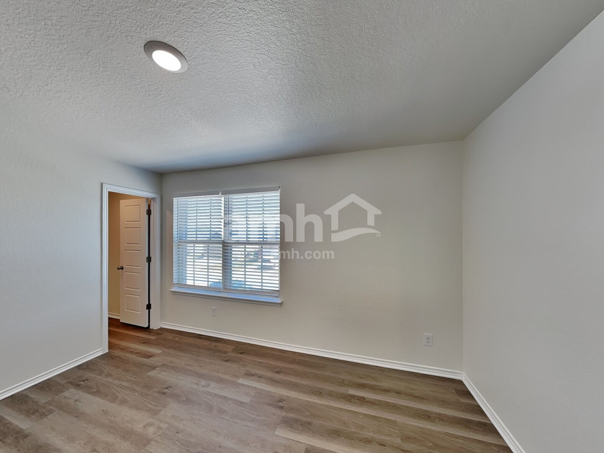 Building Photo - 178 FallowBrook Ln