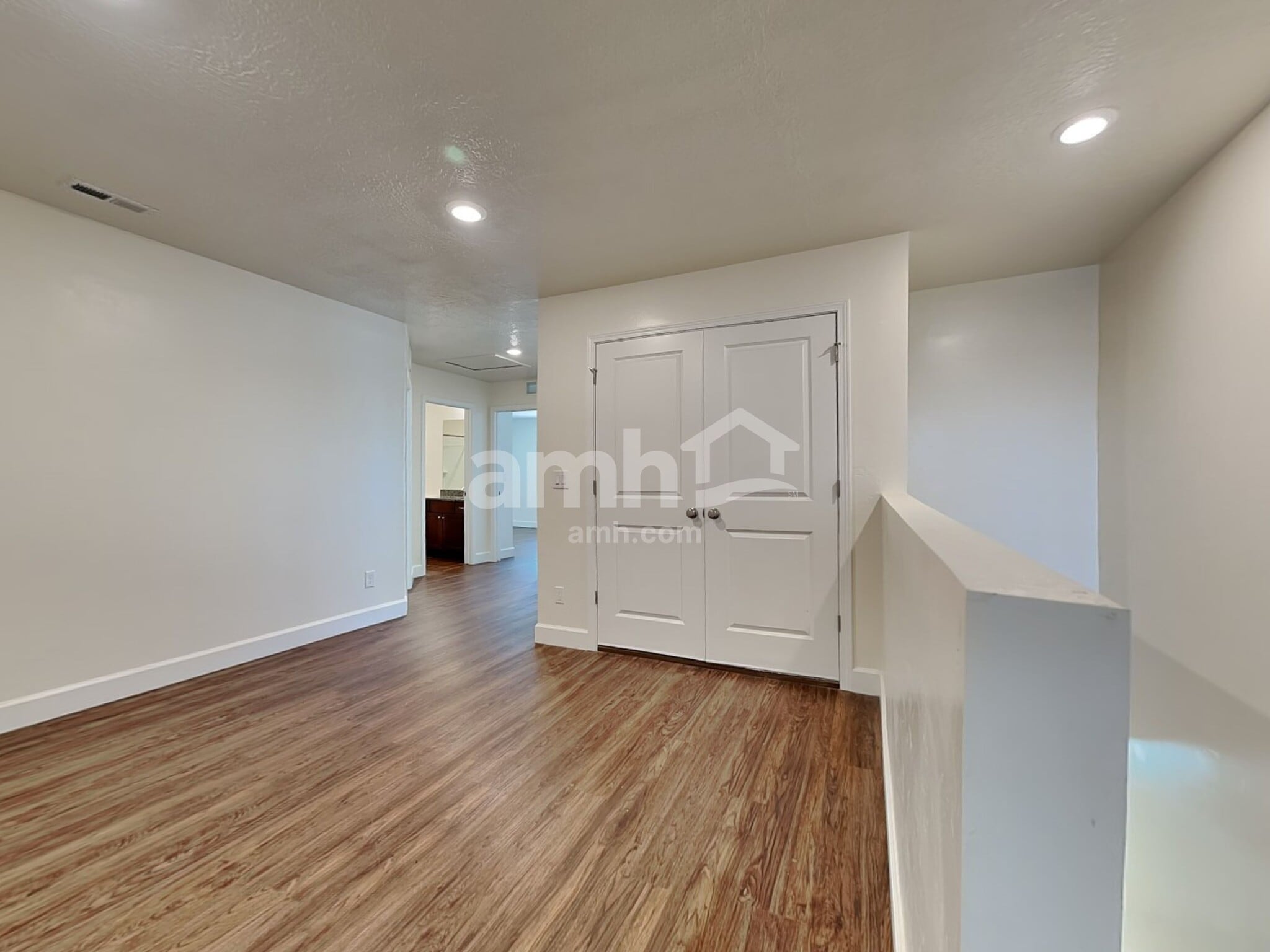 Building Photo - 1233 Wagon Way