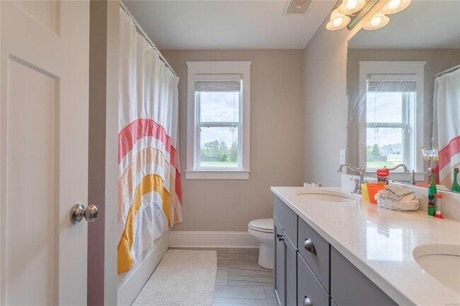 Building Photo - 201 Ave of The Orchards