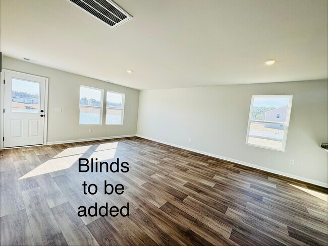 Building Photo - 348 SC-348