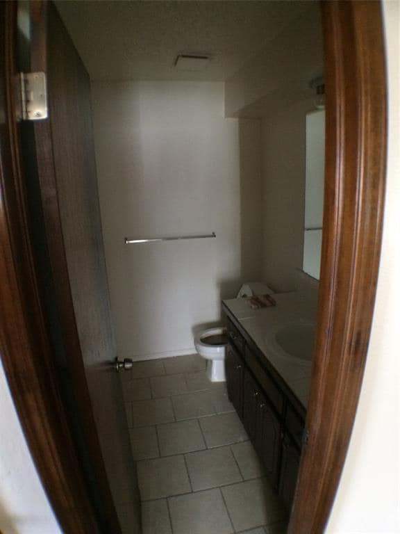 Building Photo - 121 Stonewood Dr