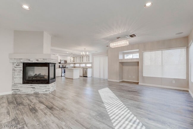 Building Photo - 7898 Spindrift Cove St