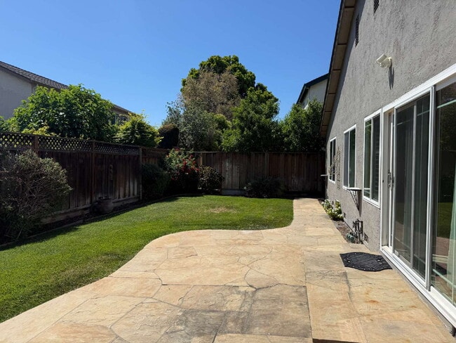 Building Photo - Remodeled Blossom Valley Home