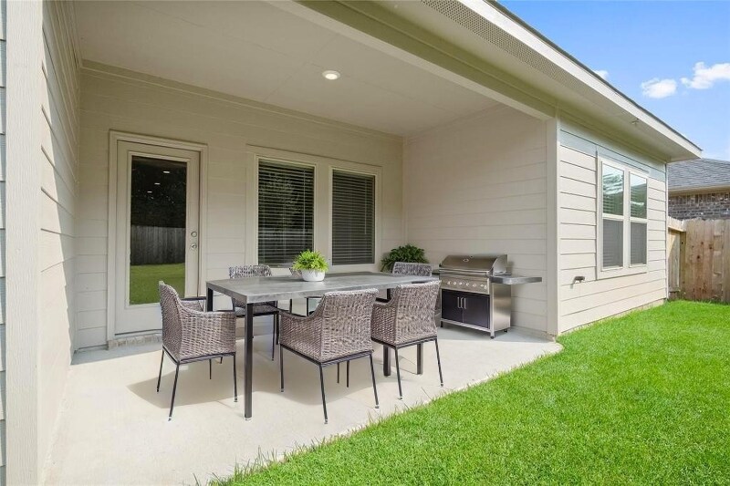 Building Photo - 2274 Strong Horse Dr