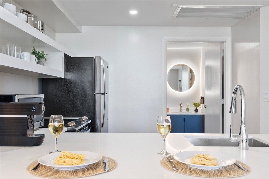 Building Photo - 2889 McFarlane Rd