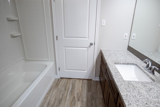 Building Photo - 7509 Miriam Vale Ct