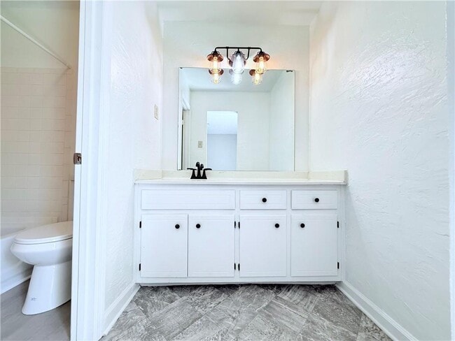 Building Photo - 4383 Idlewood Ln