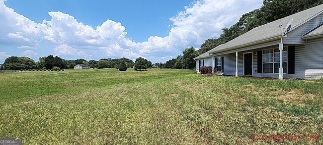 Building Photo - 311 Snapping Shoals Rd
