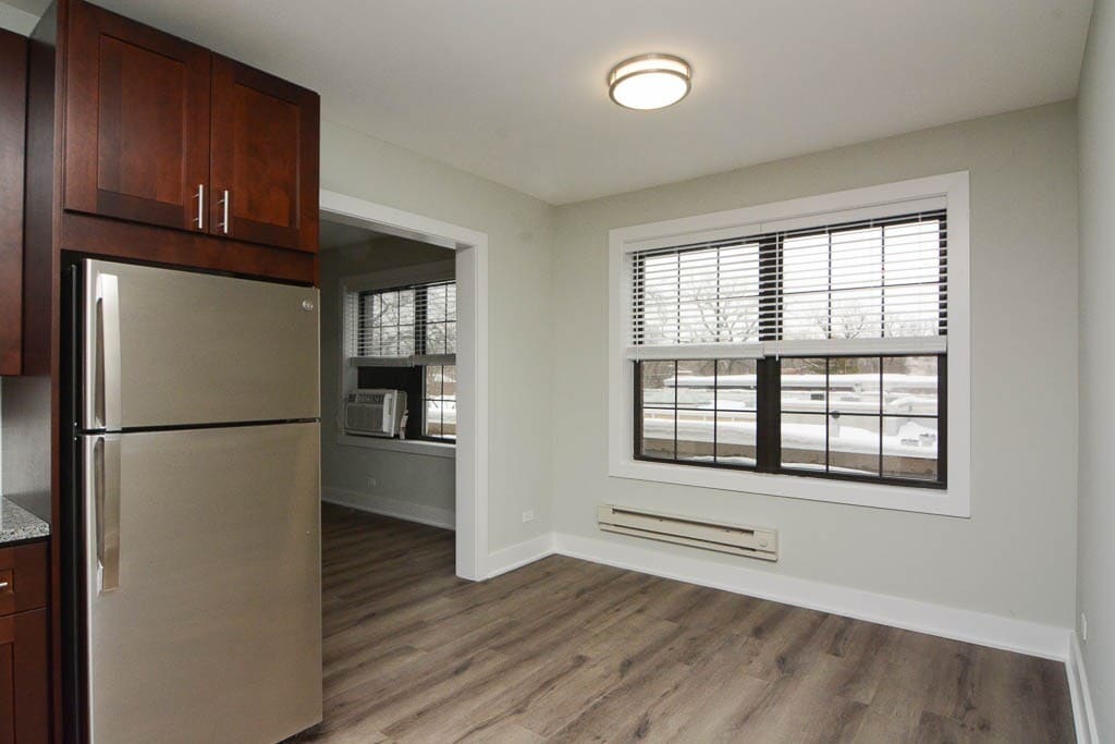 Building Photo - 730 St Johns Ave