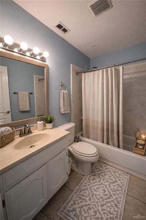 Building Photo - 15 Retama St