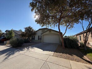 Building Photo - Beautiful 4 Bedroom Home for Rent in Goodyear!