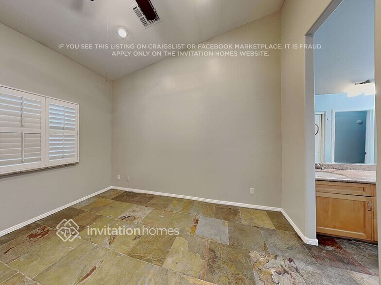 Building Photo - 1805 E Juniper Ave