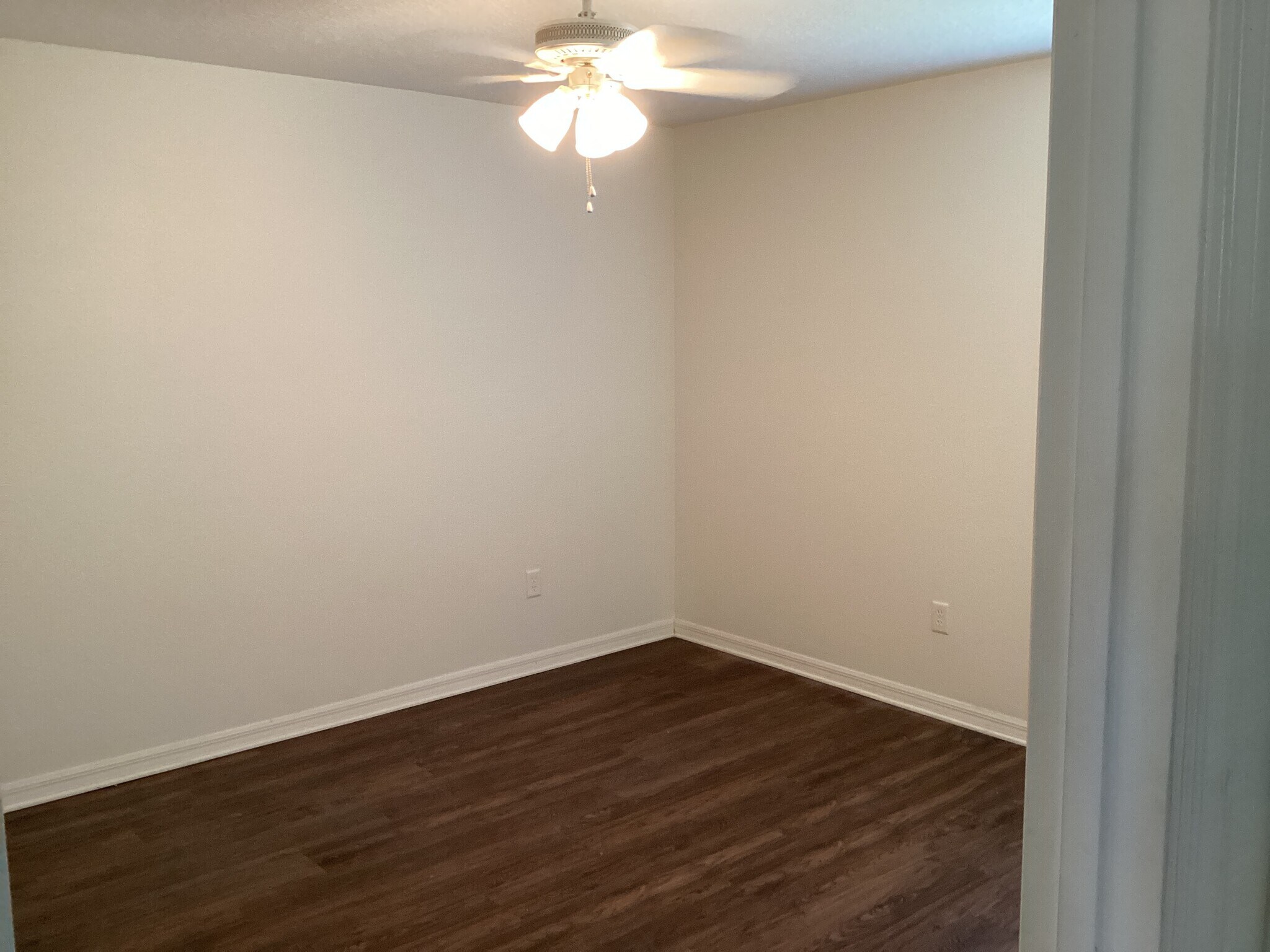 Building Photo - 1424 Mistflower Ln