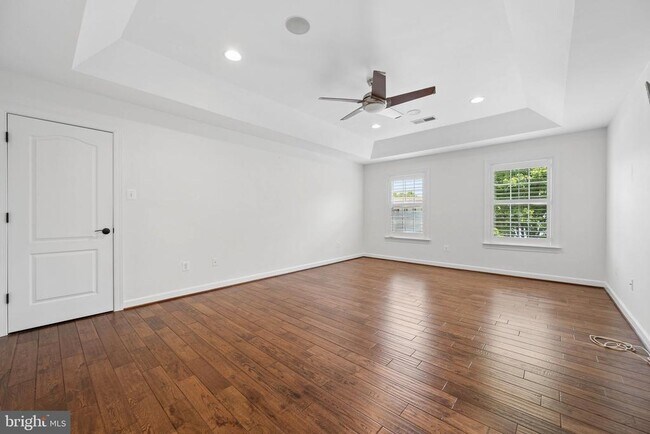 Building Photo - 110 Bedrock Dr