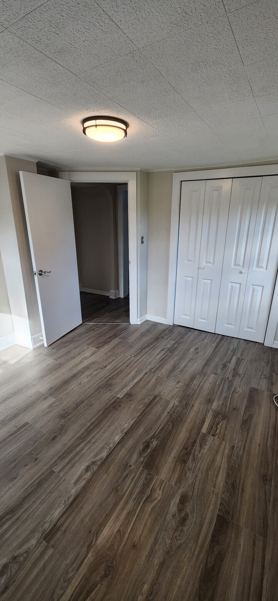 Building Photo - 8615 Aitken Ave