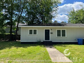 Building Photo - Adorable 1BR in Haymount! AVAILABLE NOW!