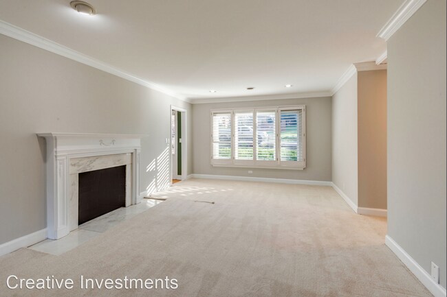 Building Photo - 4 br, 3 bath House - 2817 White Oak Drive