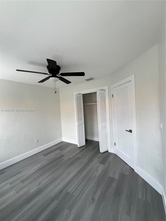 Building Photo - 1999 NW 2nd St