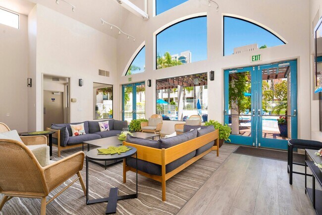 Building Photo - Spacious Marina District 1 Bedroom at Park Row!