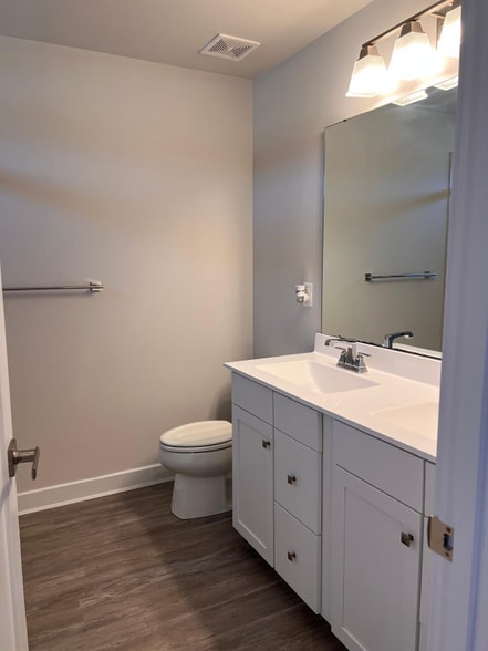 Building Photo - 304 Theodora Way