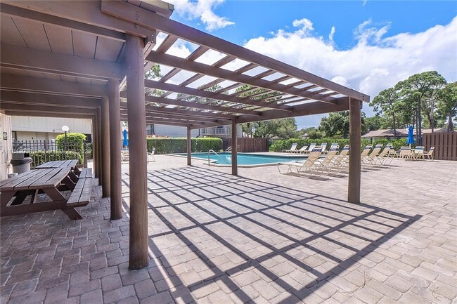 Building Photo - 2828 Stoneway Ln