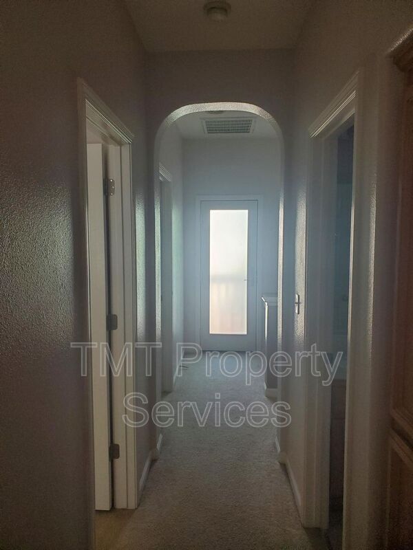 Building Photo - 8814 Wheelton Rd
