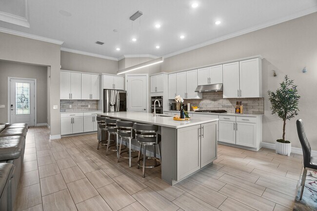 Building Photo - 8324 Pedigree Cir