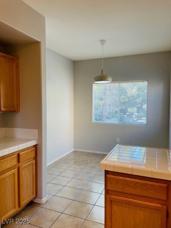 Building Photo - 1050 E Cactus Ave