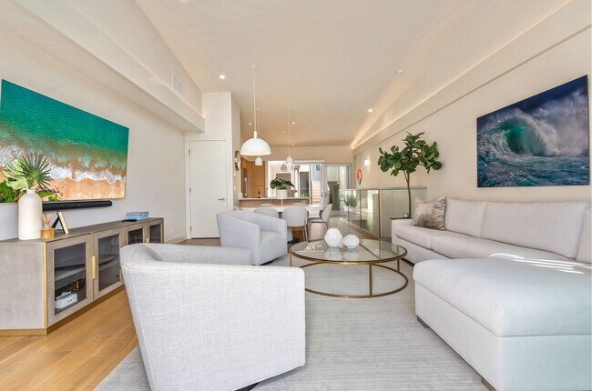 Building Photo - Beautiful Fully Furnished, 3 Bed/3 Bath Makali'i at Wailea Townhome with Infinity Pool