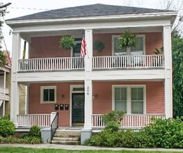 Building Photo - 206 Third Street - Zulueta