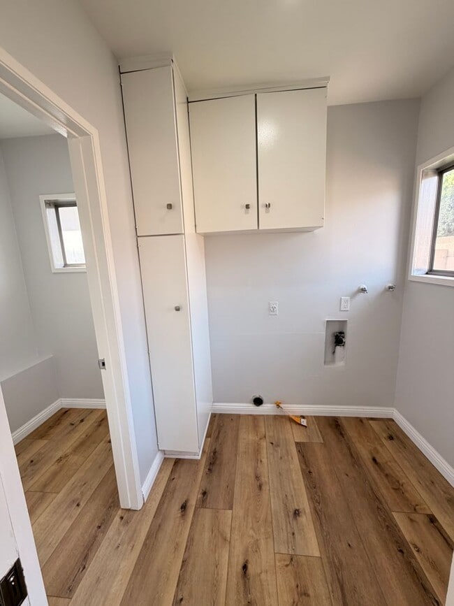Building Photo - Beautifully Remodeled 4 Bedroom Cypress Ho...