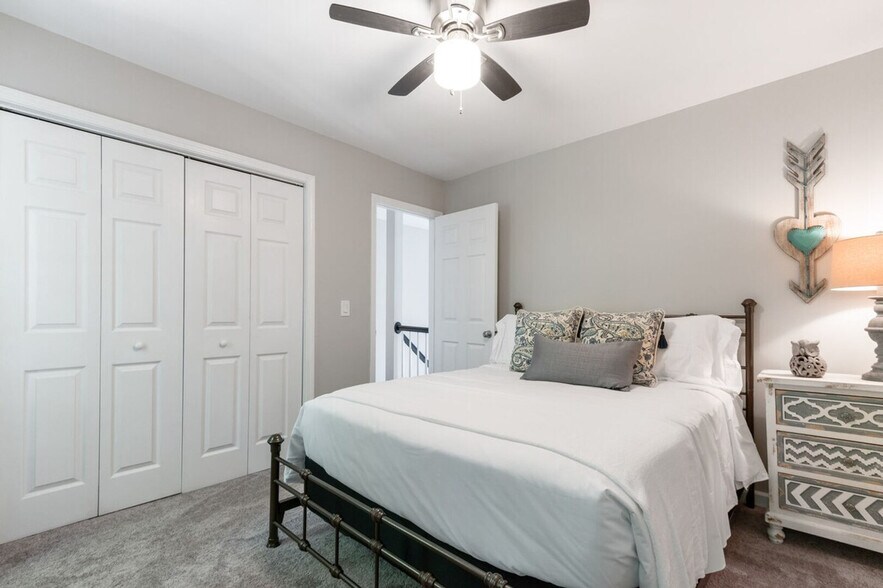 Building Photo - 535 Douthit Ferry Rd