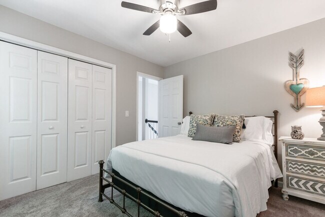 Building Photo - 535 Douthit Ferry Rd