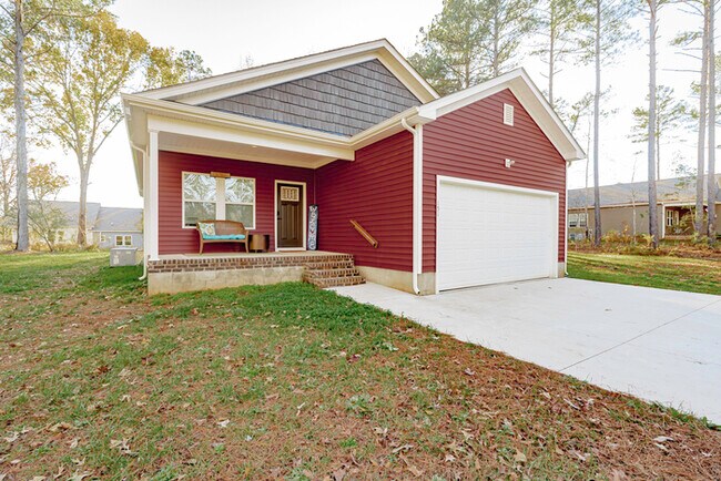 Building Photo - Furnished Rental
