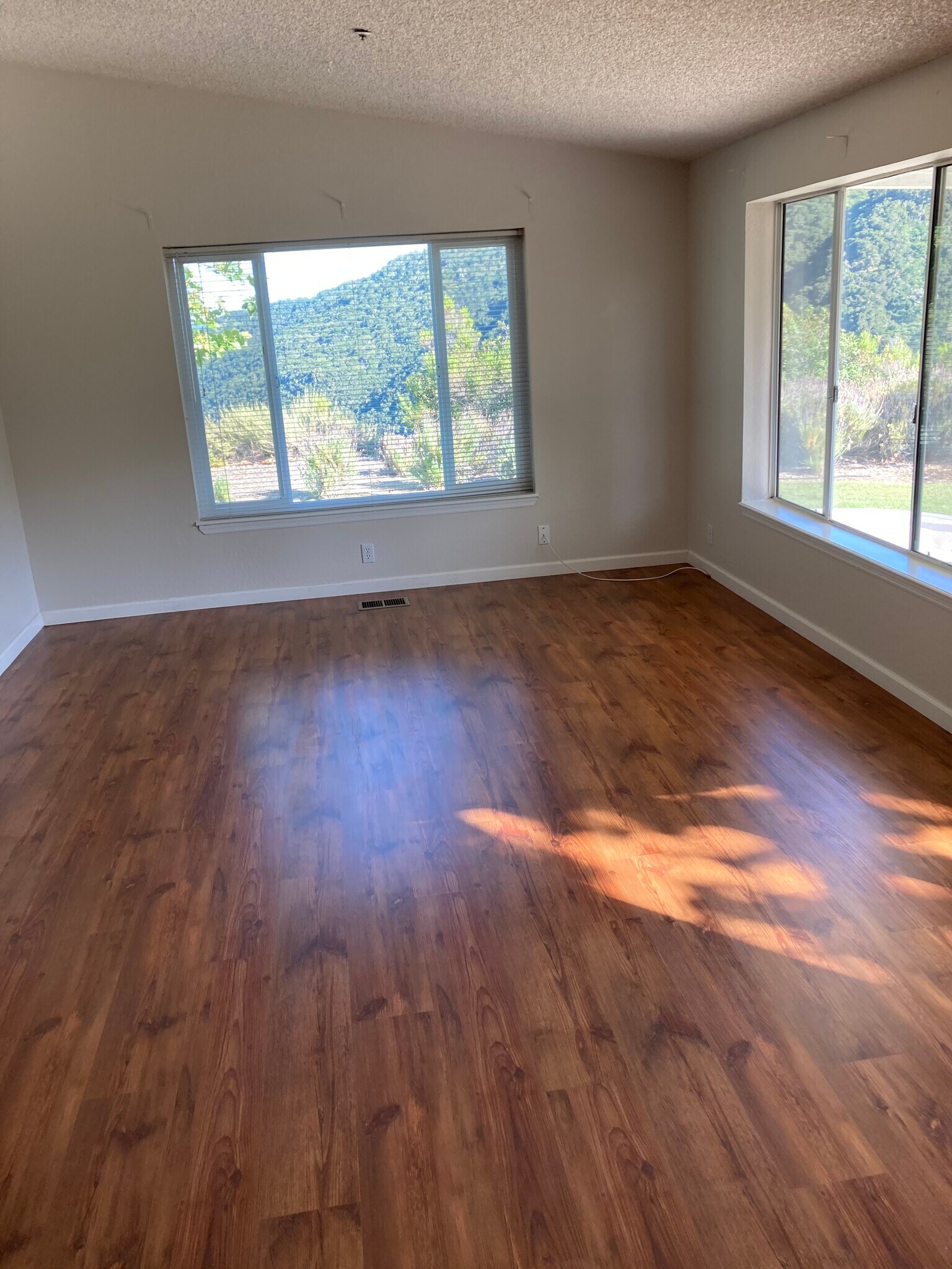 Dining room with views of canyon - 2596 Black Walnut Rd
