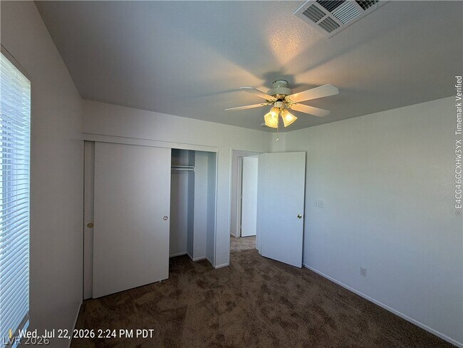 Building Photo - 5434 Ragged Robin Ct