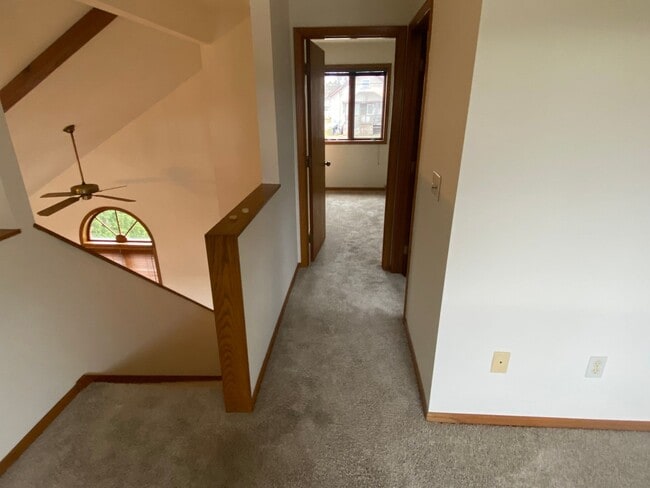 Building Photo - 3-Bedroom, 3-Full Bath Single Family Home with Amazing City Views