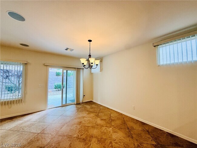 Building Photo - 2119 Gunnison Pl