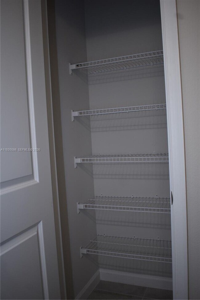 Building Photo - 3634 Lazy River Ter