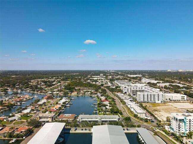 Building Photo - 3717 46th Ave S