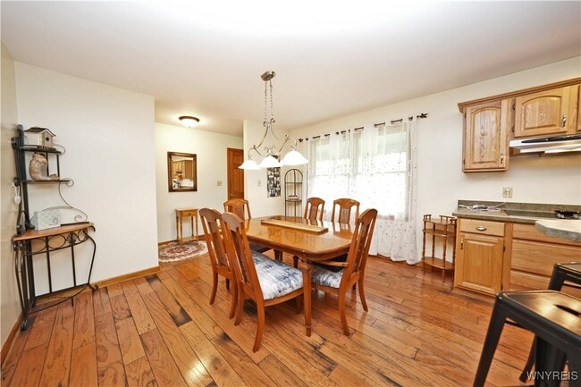 Building Photo - 922 Pletcher Rd