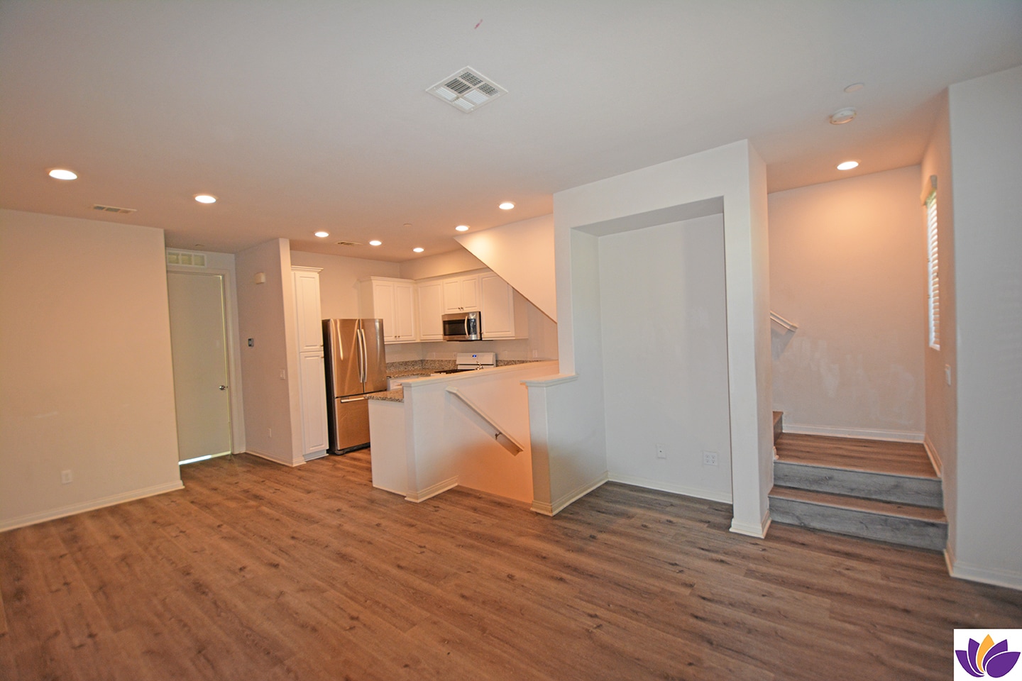 Building Photo - 14107 W Birch Ln