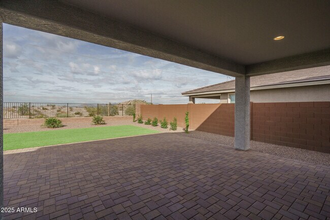 Building Photo - 9036 S 169th Dr