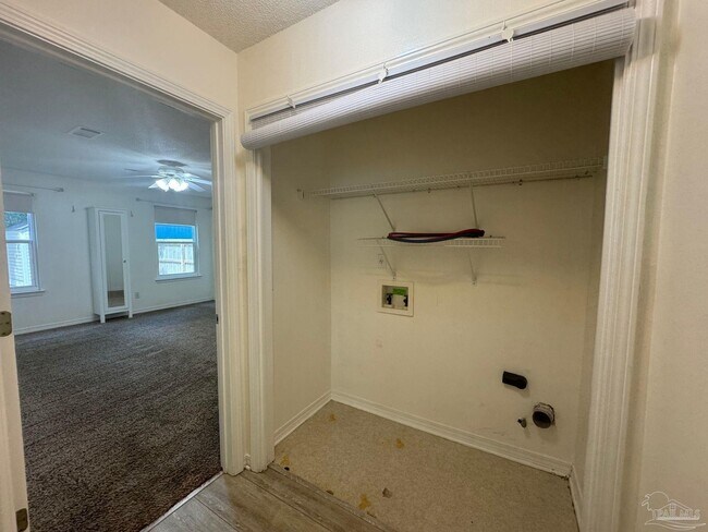 Building Photo - 314 Mizzen Ln
